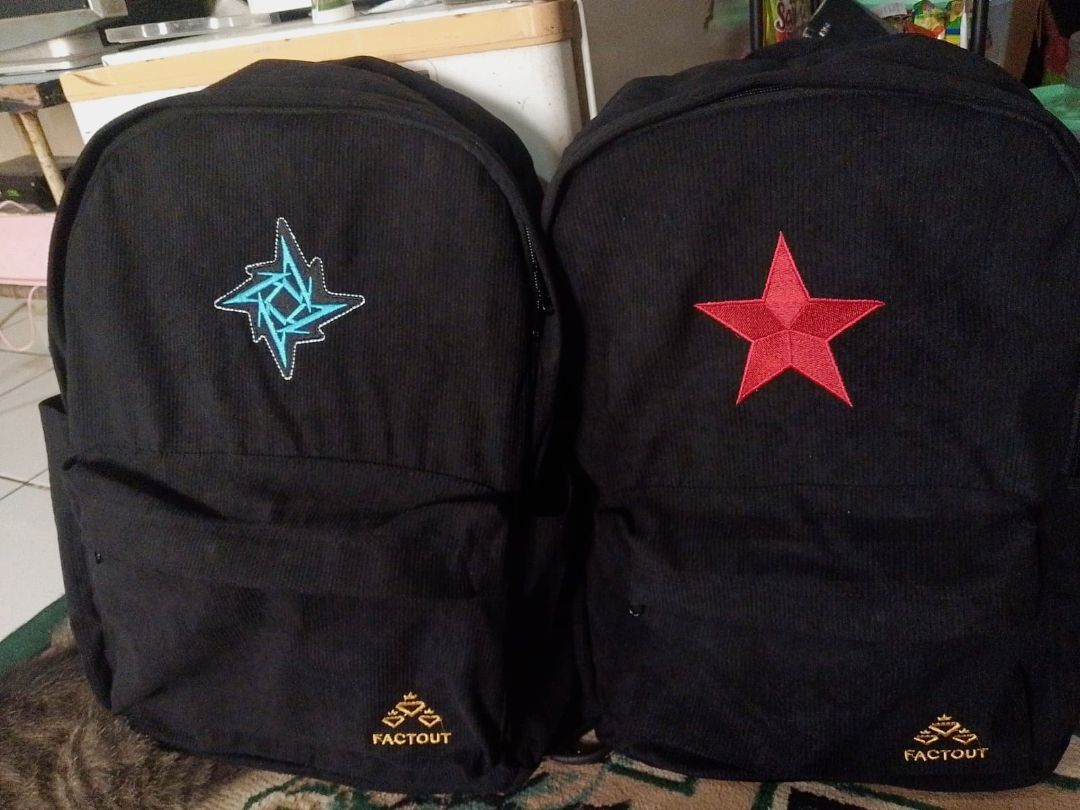 Tas Ransel Corduroy Unisex Bintang dengan Slot Laptop 15 Inci - Foto ulasan pembeli