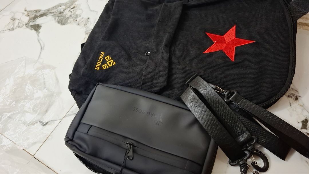 Tas Ransel Corduroy Unisex Bintang dengan Slot Laptop 15 Inci - Foto ulasan pembeli