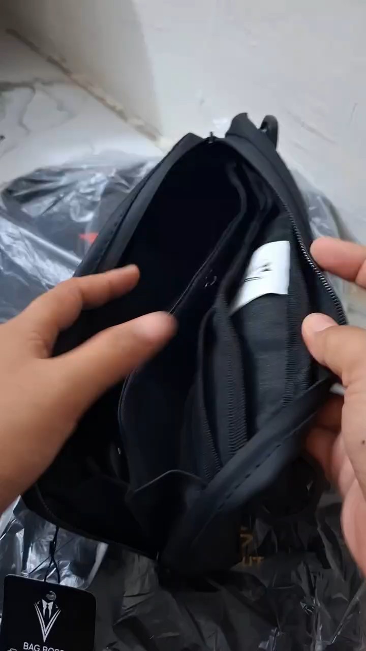 Tas Ransel Corduroy Unisex Bintang dengan Slot Laptop 15 Inci - Foto ulasan pembeli