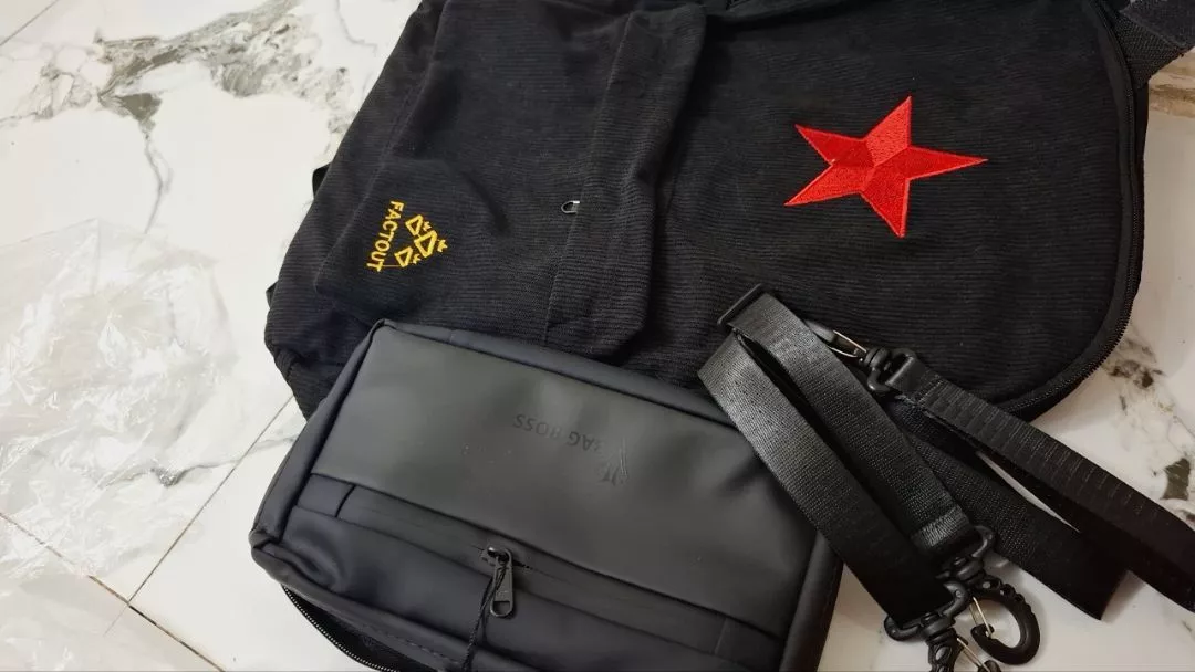 Tas Ransel Corduroy Unisex Bintang dengan Slot Laptop 15 Inci - Foto ulasan pembeli