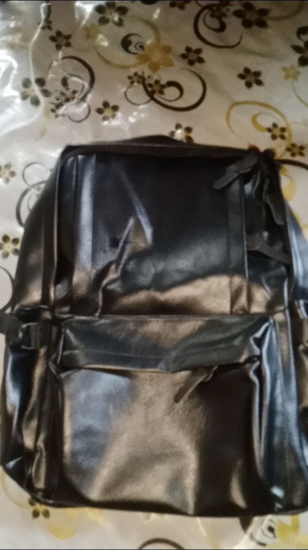 Tas Ransel Kulit Laptop Pria Wanita Nauril - Foto ulasan pembeli