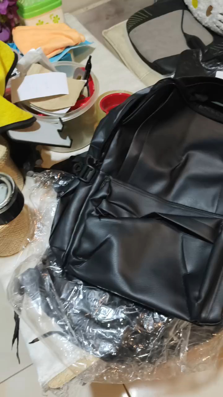 Tas Ransel Kulit Laptop Pria Wanita Nauril - Foto ulasan pembeli