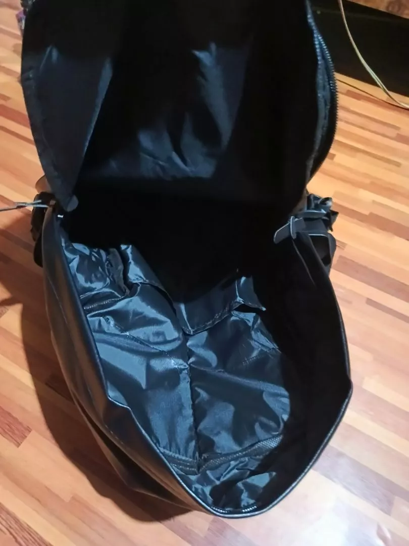 Tas Ransel Kulit Pria Wanita Laptop 15.6" - Foto ulasan pembeli