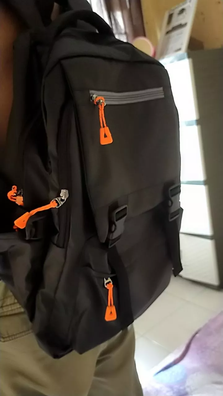 Tas Ransel Laptop Anti Air Cowok Cewek Murah - Foto ulasan pembeli