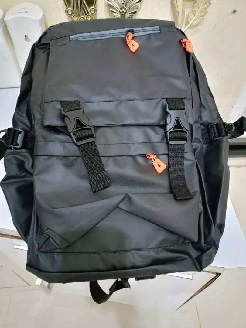 Tas Ransel Laptop Anti Air Cowok Cewek Murah - Foto ulasan pembeli