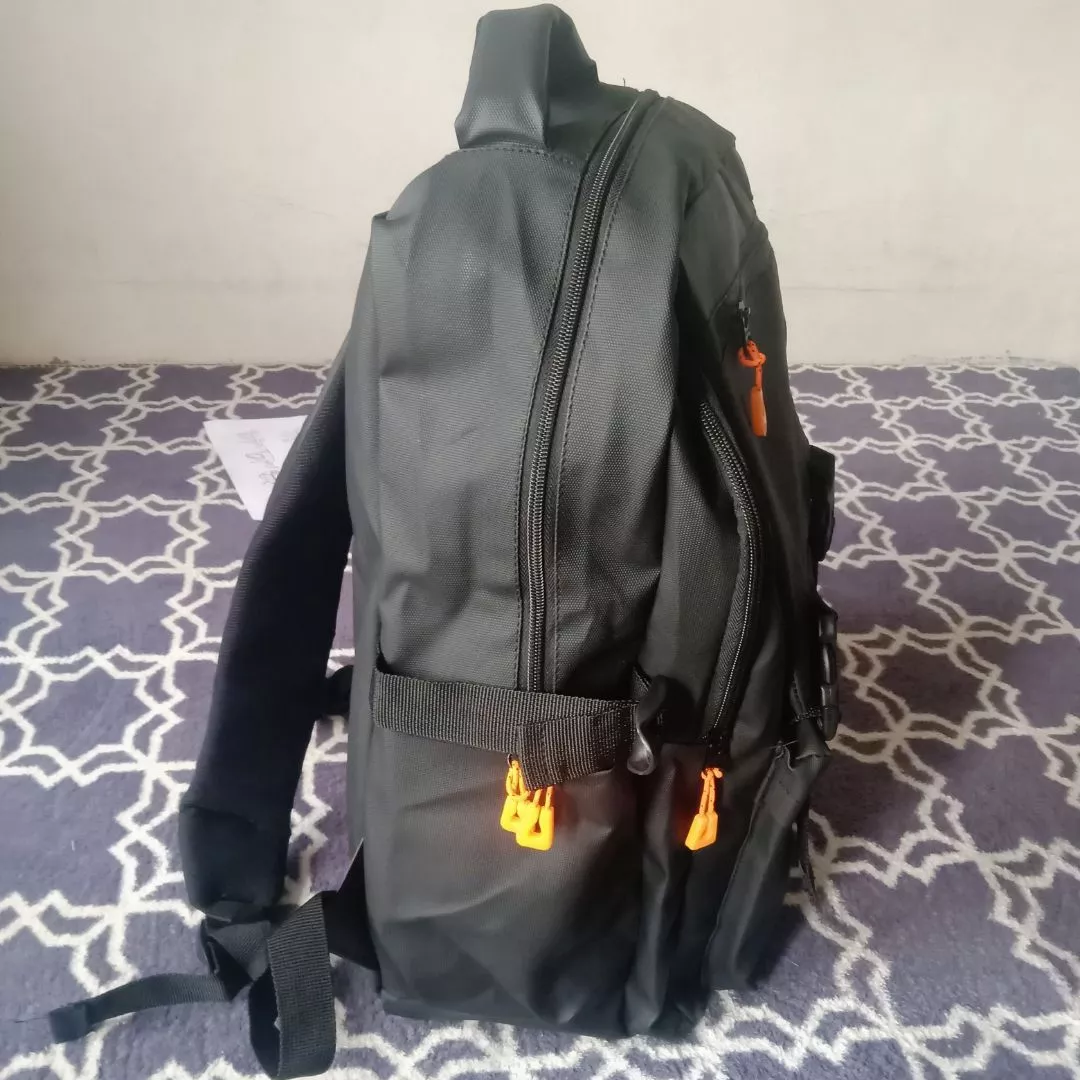 Tas Ransel Laptop Anti Air Cowok Cewek Murah - Foto ulasan pembeli