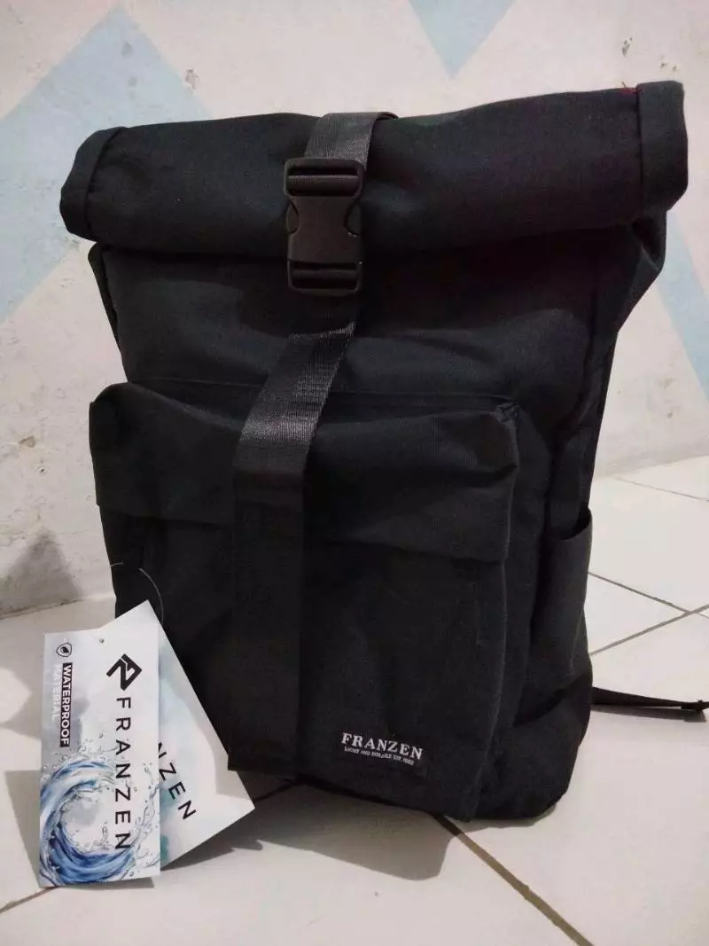 Tas Ransel Laptop Backpack Waterproof Franzen Rapid Rulle Series 601 - Foto ulasan pembeli