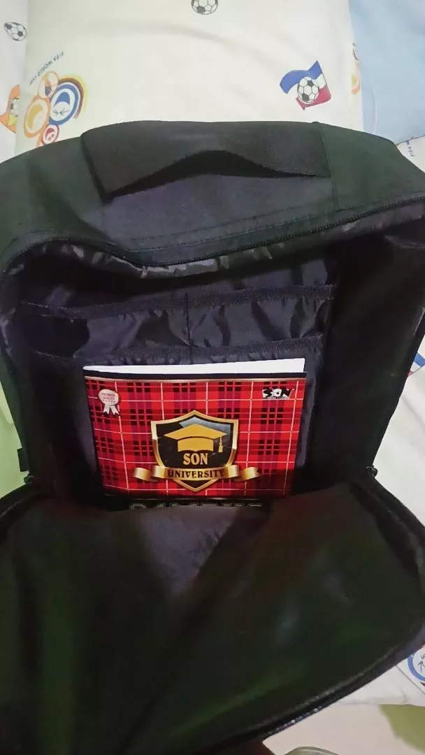Tas Ransel Laptop Travel Bag Tas Premium Anti Air - Foto ulasan pembeli