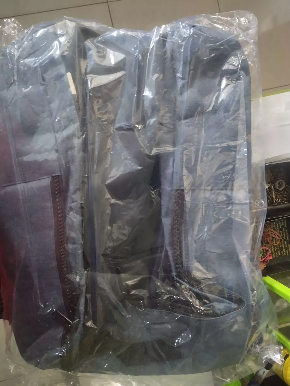 Tas Ransel Laptop Travel Bag Tas Premium Anti Air - Foto ulasan pembeli