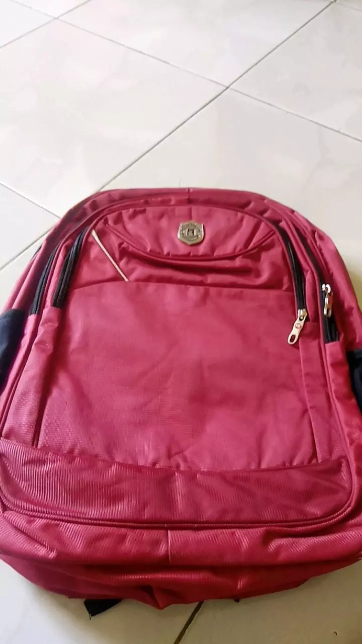 Tas Ransel POLO GLOBAL Tas Laptop Pria Anti Air – Ransel Kerja Kuliah Premium - Foto ulasan pembeli