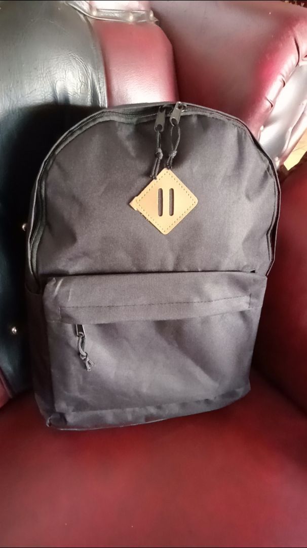 TAS RANSEL PRIA DISTRO POLOS Tas Punggung Cowok Cewek Remaja Backpack Simple Casual Basic / Tas Sekolah Anak Laki-laki Perempuan - Foto ulasan pembeli