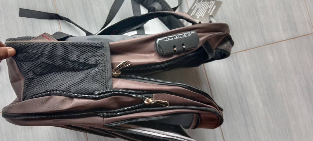 Tas Ransel Pria Laptop 16" PL Power Original - Foto ulasan pembeli