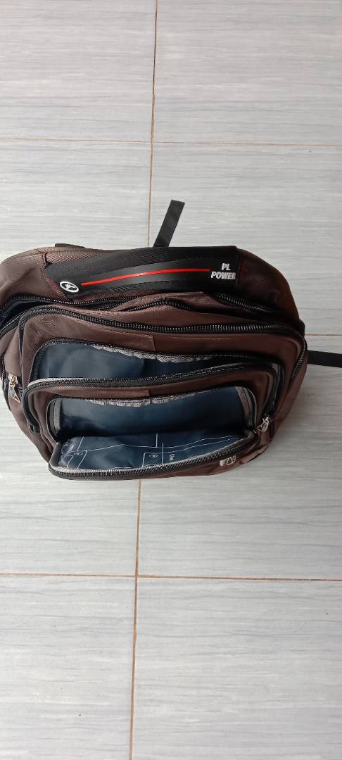 Tas Ransel Pria Laptop 16" PL Power Original - Foto ulasan pembeli