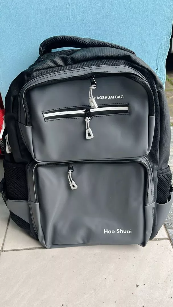 Tas Ransel Pria Wanita Waterproof Anti Air - Foto ulasan pembeli