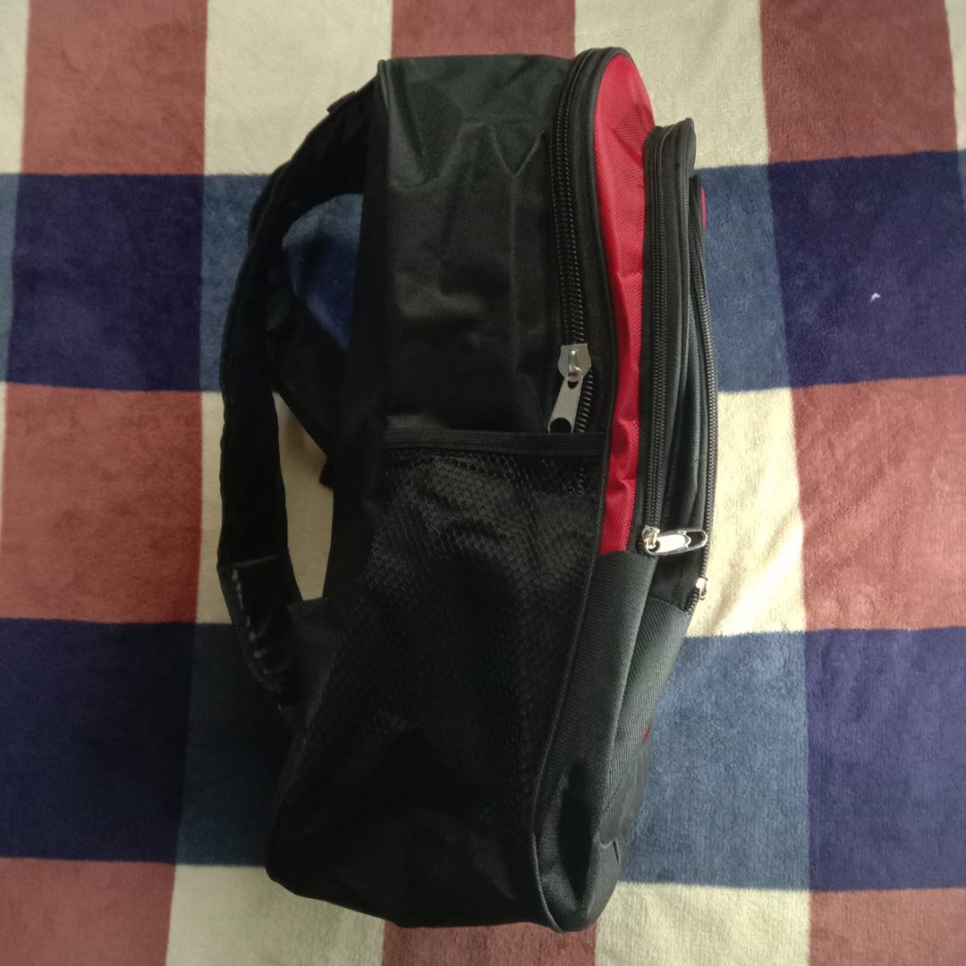 Tas Ransel Pria Wanita Murah Ada Saku Laptop - Foto ulasan pembeli