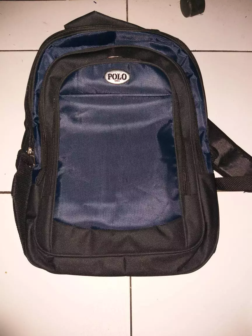 Tas Ransel Pria Wanita Murah Ada Saku Laptop - Foto ulasan pembeli