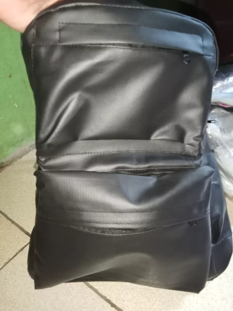 Tas Ransel Punggung Kulit Sekolah Pria Backpack Polos - Foto ulasan pembeli