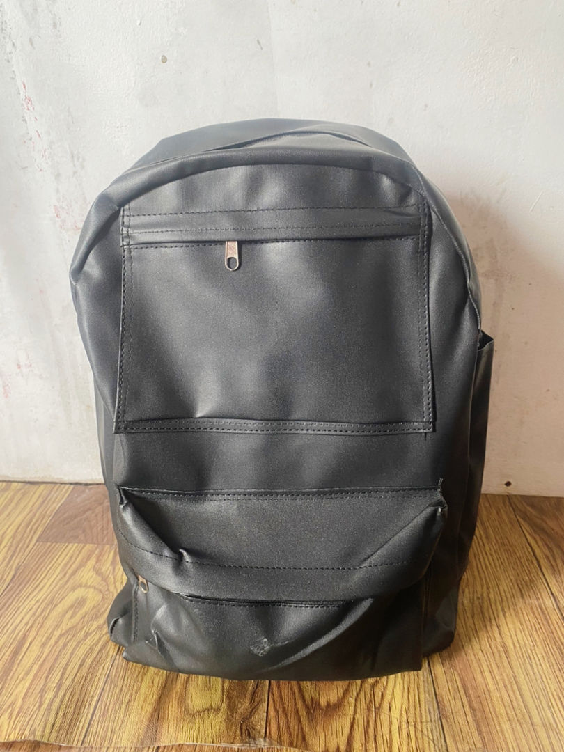 Tas Ransel Punggung Kulit Sekolah Pria Backpack Polos - Foto ulasan pembeli