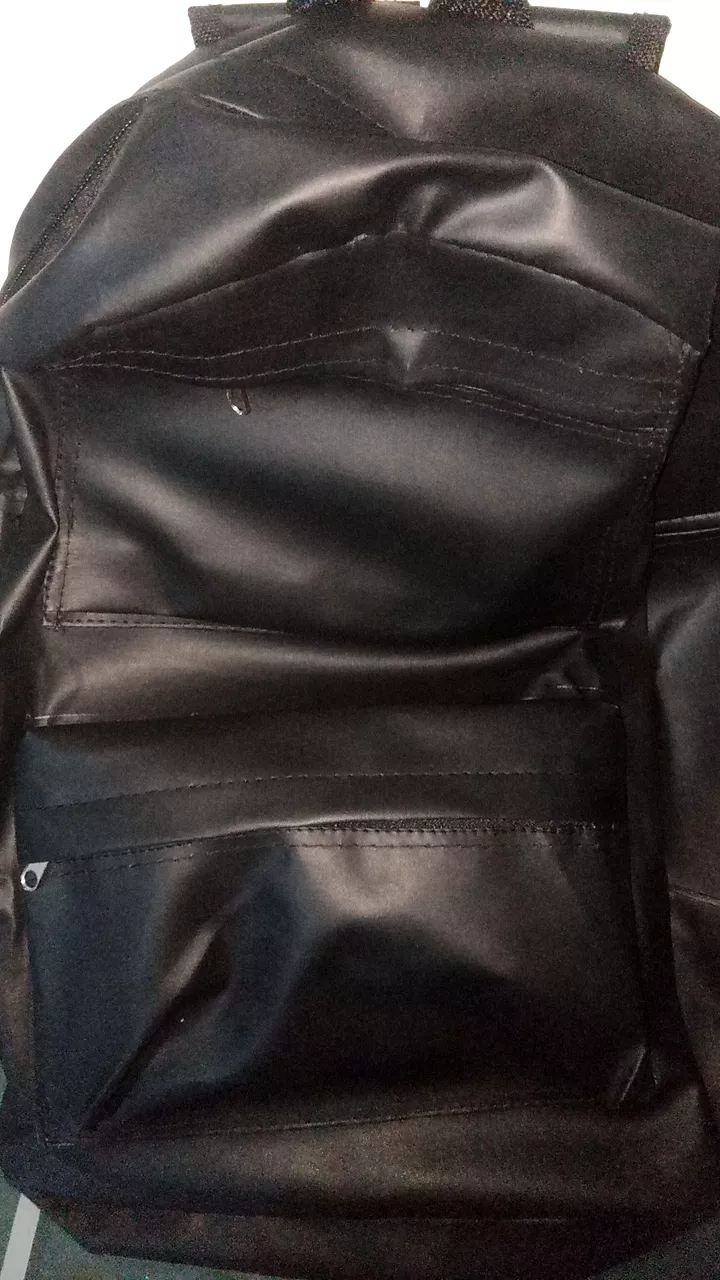 Tas Ransel Punggung Kulit Sekolah Pria Backpack Polos - Foto ulasan pembeli
