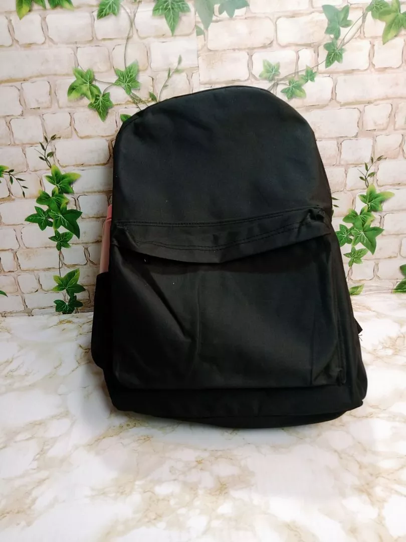 Tas Ransel Remaja Motif CLASIC Unisex Casual Backpack Bahan Kanvas Desain Simpel,Kuat,Tidak Mudah Luntur Dan Awet - Foto ulasan pembeli