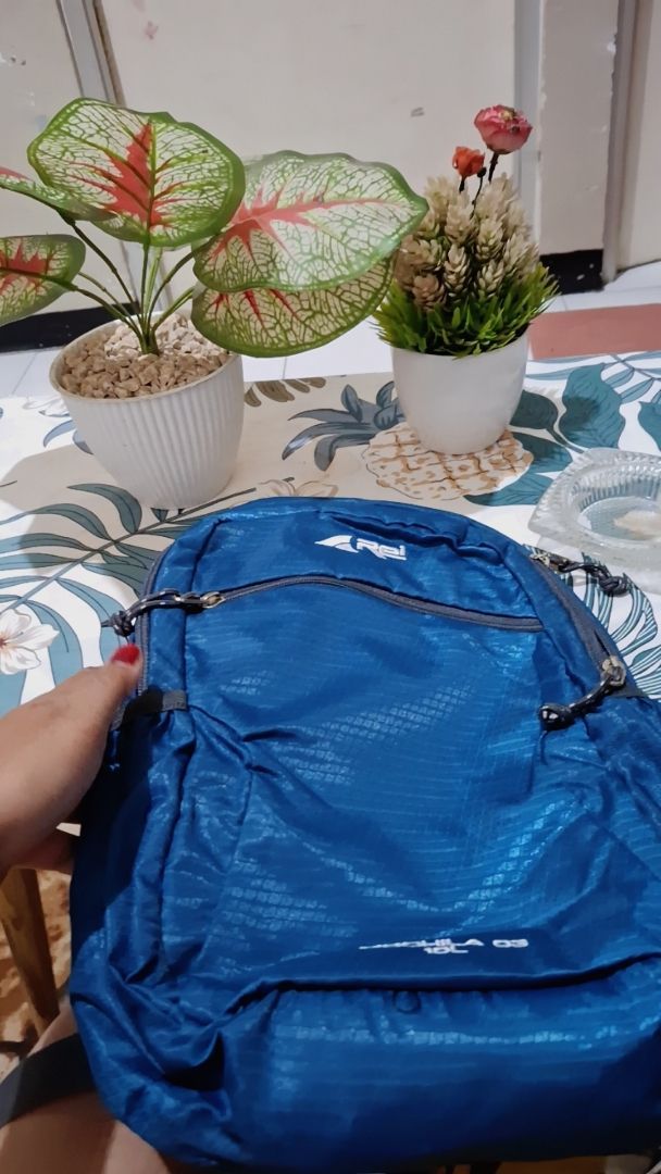 Tas Ransel Rei Mochilaa 10L+Raincover ORIGINAL - Foto ulasan pembeli