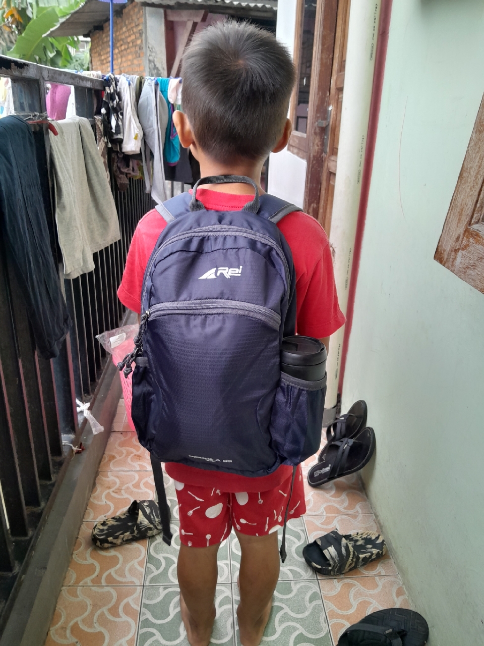Tas Ransel Rei Mochilaa 10L+Raincover ORIGINAL - Foto ulasan pembeli