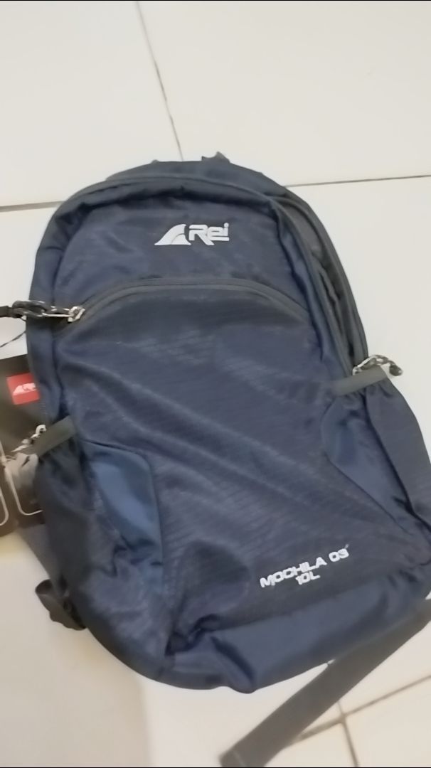 Tas Ransel Rei Mochilaa 10L+Raincover ORIGINAL - Foto ulasan pembeli