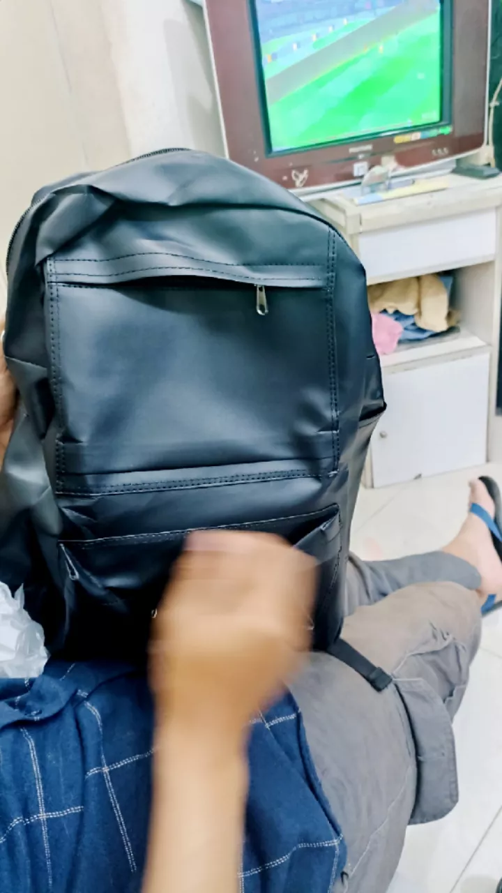 Tas Ransel Sekolah Gendong Kulit Backpack Pria - Foto ulasan pembeli