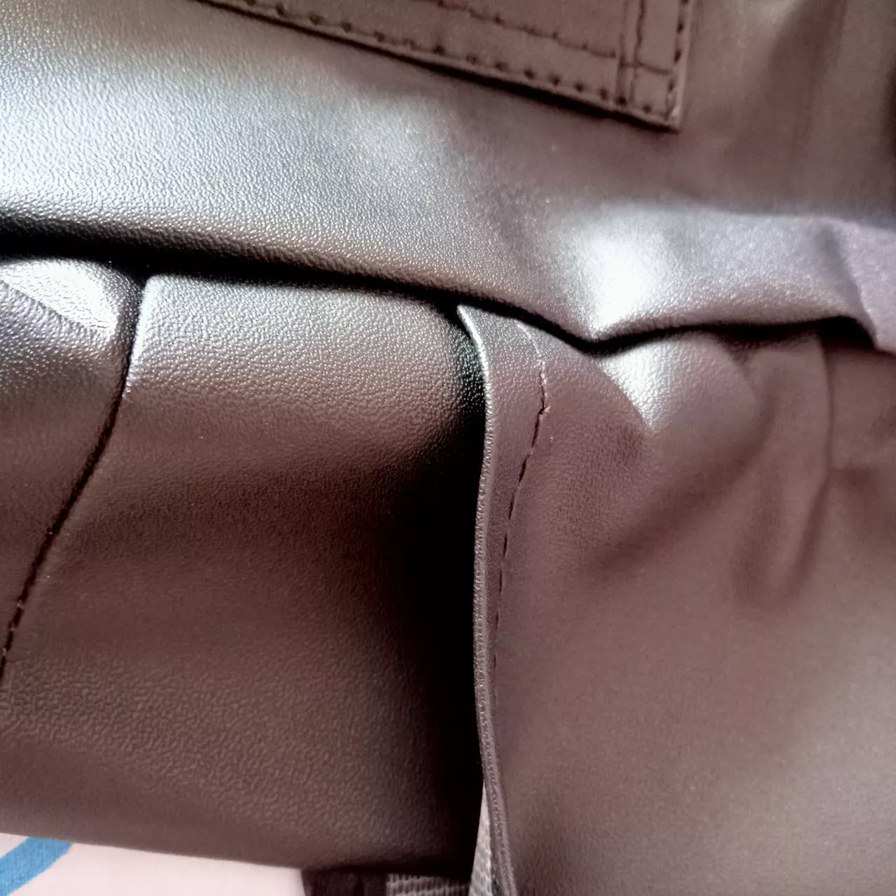 Tas Ransel Sekolah Gendong Kulit Backpack Pria - Foto ulasan pembeli