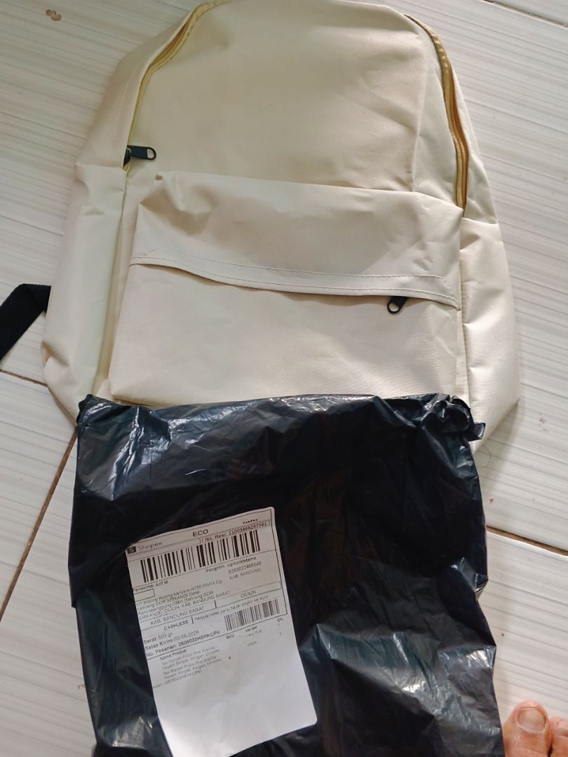 Tas Ransel Sekolah Polos Pria Wanita - Desain Simpel, Ringan, Uniseks Ukuran 37x42cm Muat Laptop - foto 7 dari 10