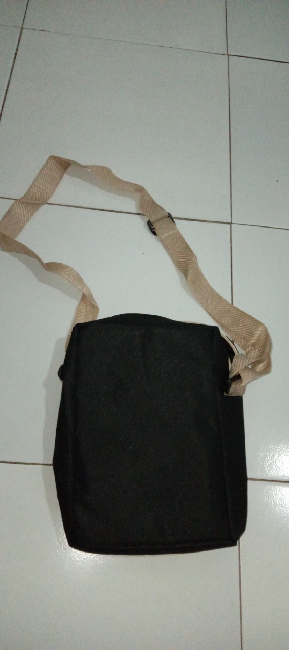 Tas Selempang Bahu Slingbag Pria - foto 8 dari 10