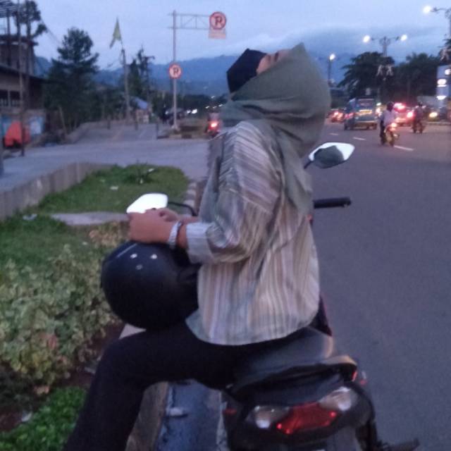 Tas Selempang Bahu Slingbag Pria - Foto ulasan pembeli
