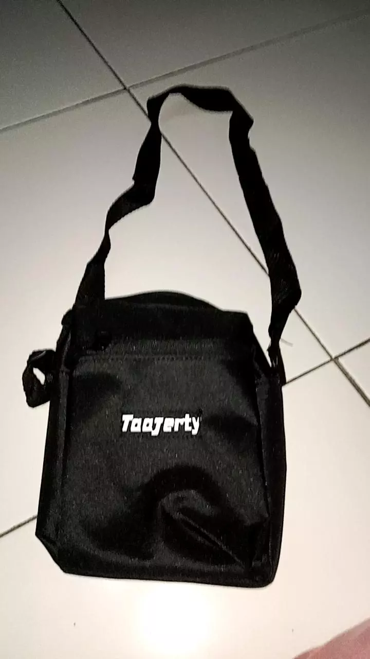 Tas Selempang Bahu Slingbag Pria - Foto ulasan pembeli