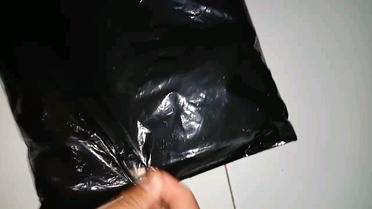 Tas Selempang Bahu Slingbag Pria - Foto ulasan pembeli