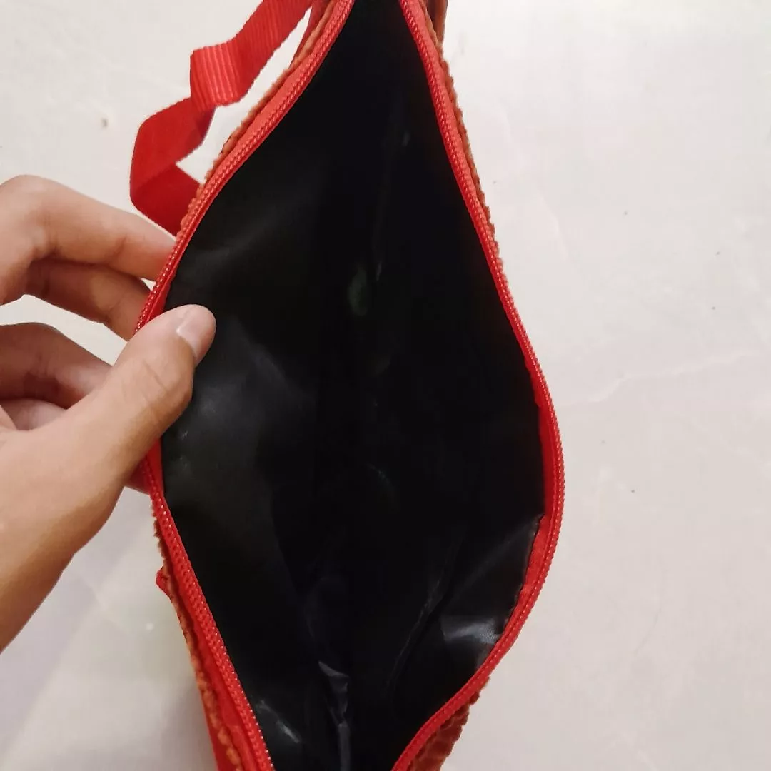 Tas Selempang Corduroy Loly Tas Slingbag Wanita Pushop - Foto ulasan pembeli