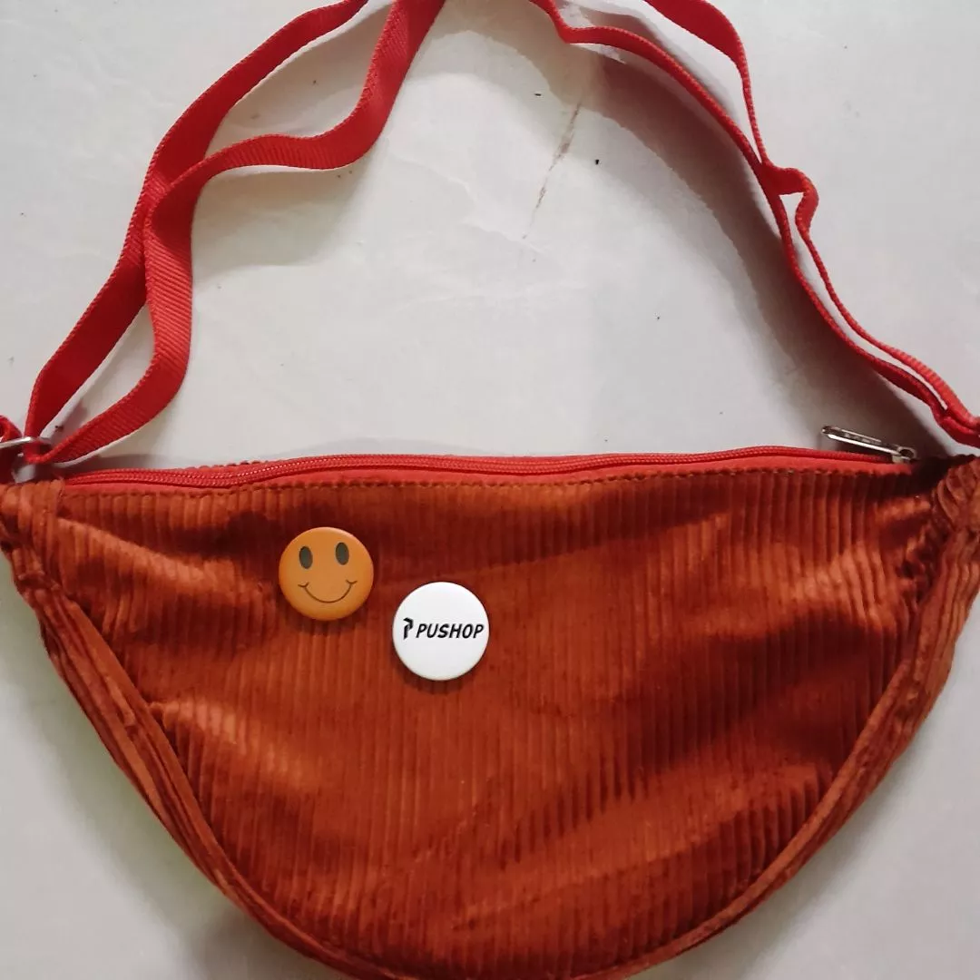 Tas Selempang Corduroy Loly Tas Slingbag Wanita Pushop - Foto ulasan pembeli