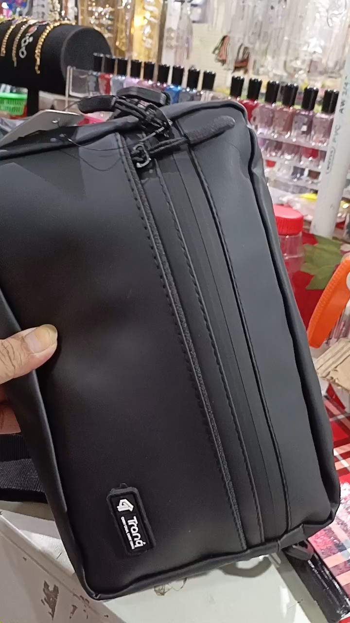 Tas Selempang Pria Anti Air Waterproof Sling Bag Pria 3in1 Tas Slempang Cowok Multifungsi Tas Bahu Pria Casual Kantor - Tranq - Foto ulasan pembeli