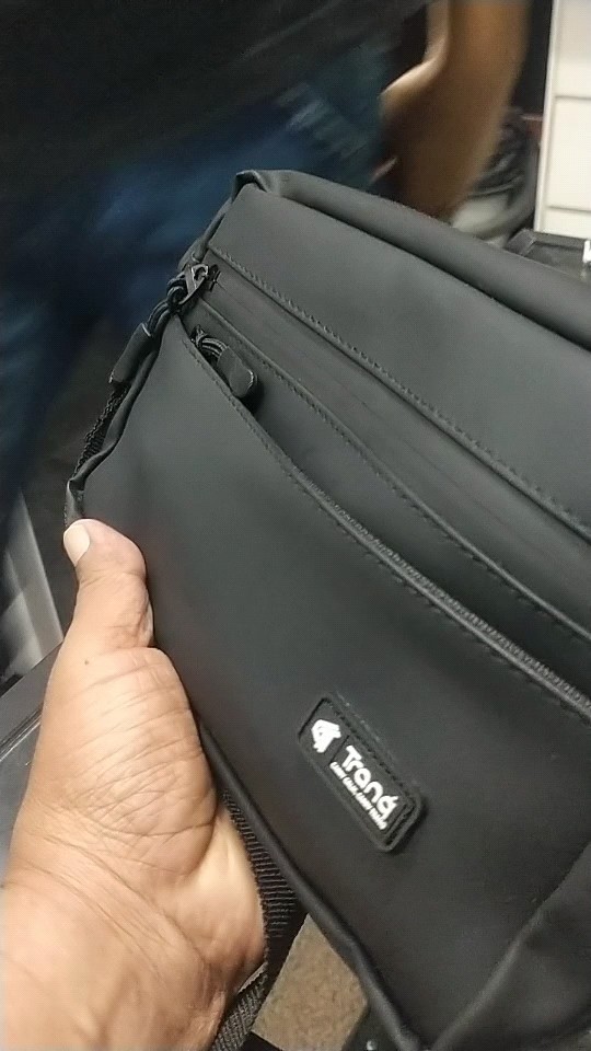 Tas Selempang Pria Anti Air Waterproof Sling Bag Pria 3in1 Tas Slempang Cowok Multifungsi Tas Bahu Pria Casual Kantor - Tranq - Foto ulasan pembeli