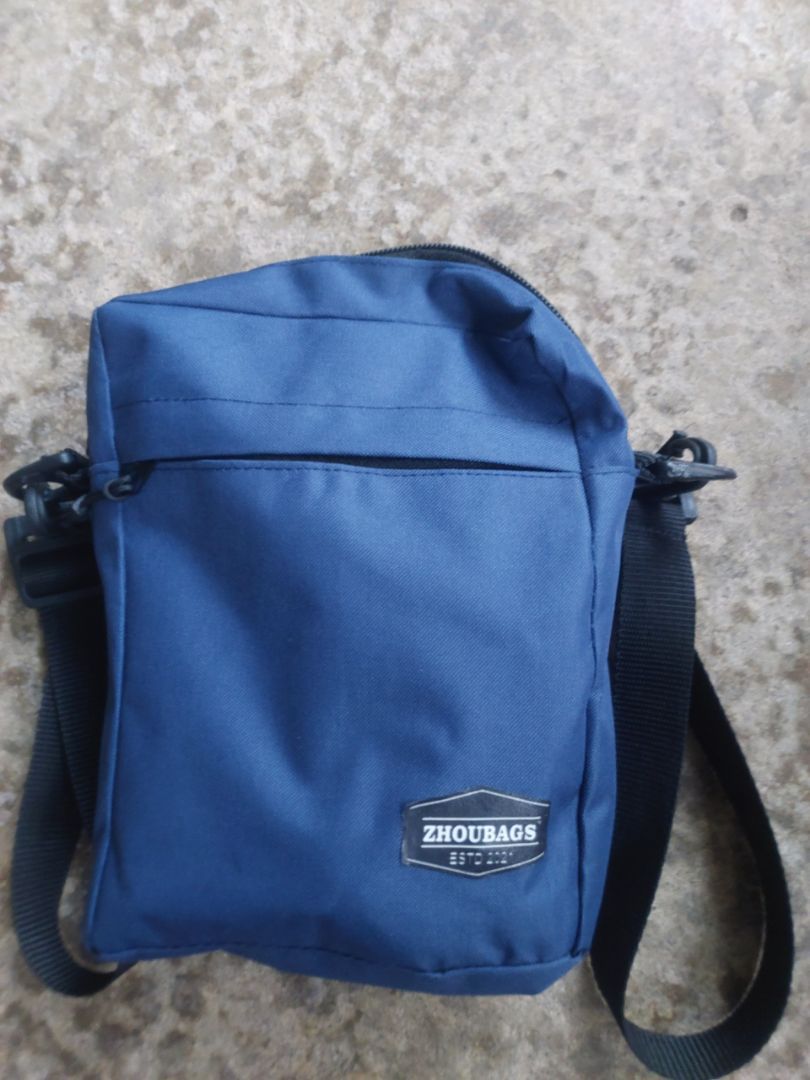 TAS SELEMPANG PRIA FASHION TERMURAH - Foto ulasan pembeli