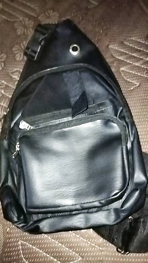 TAS SELEMPANG PRIA FASHION TERMURAH - Foto ulasan pembeli