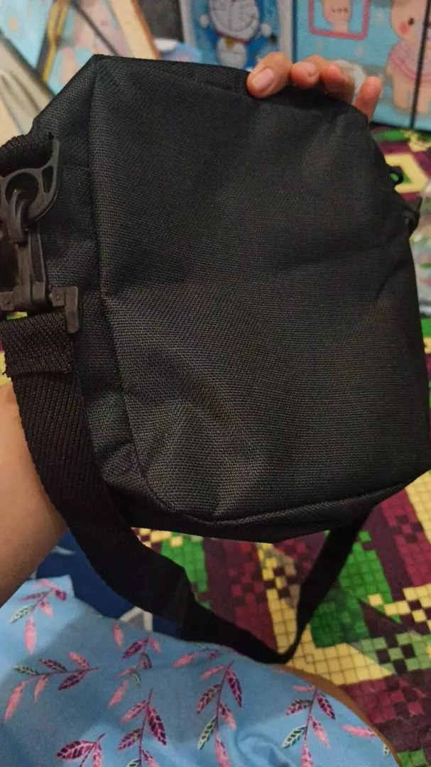 Tas Selempang Pria Hitam Keren Murah Cordura - Foto ulasan pembeli