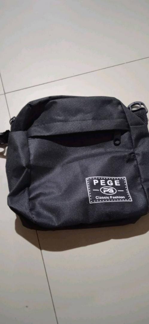Tas Selempang Pria Hitam Keren Murah Cordura - Foto ulasan pembeli