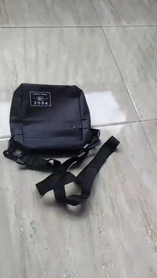 Tas Selempang Pria Hitam Keren Murah Cordura - Foto ulasan pembeli