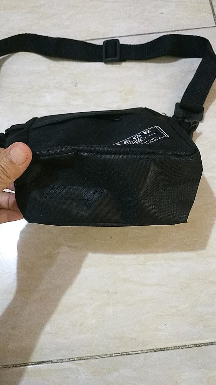 Tas Selempang Pria Polos Hitam Keren Murah - foto 3 dari 10