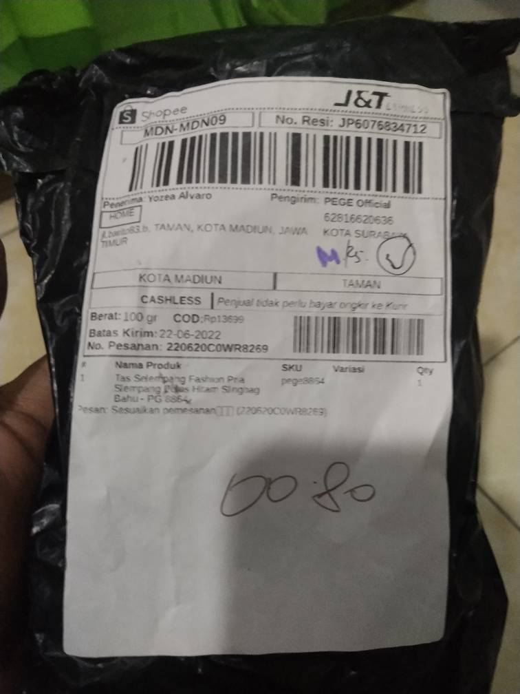 Tas Selempang Pria Polos Hitam Keren Murah - Foto ulasan pembeli