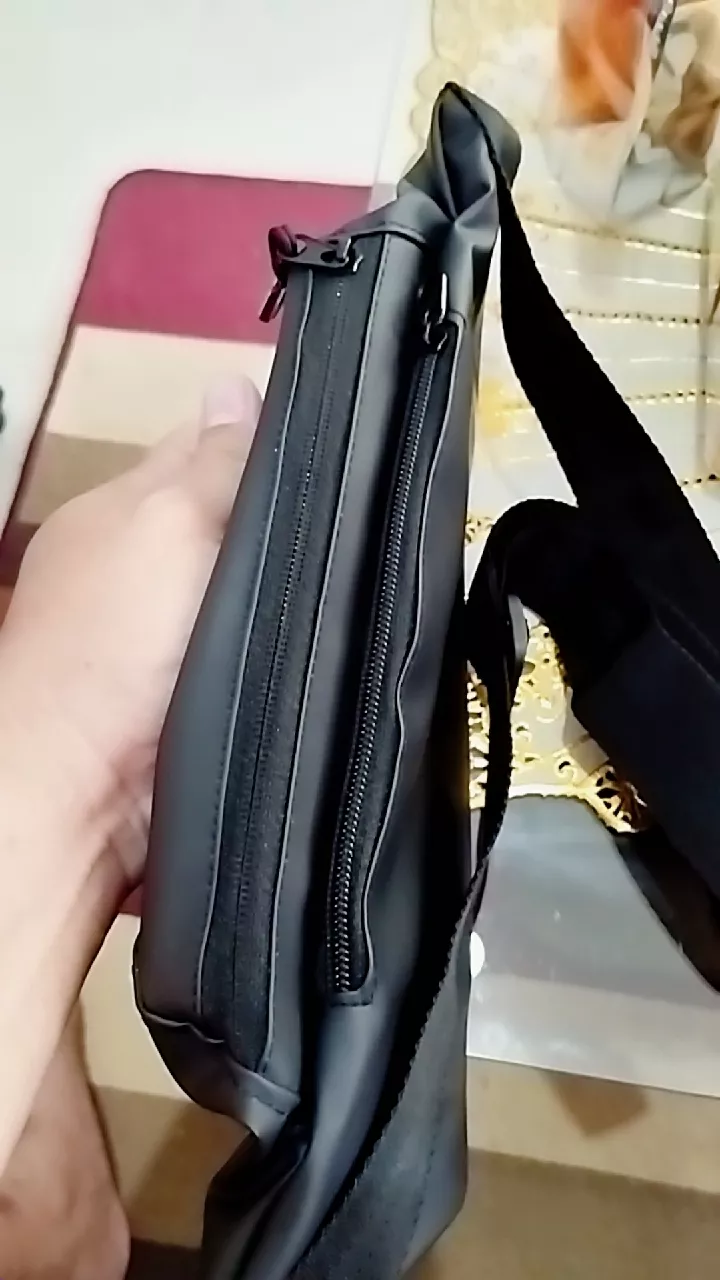 Tas Selempang Pria Sanji Waterproof Premium Hitam - Foto ulasan pembeli