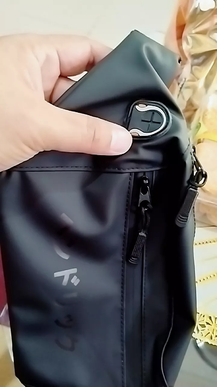 Tas Selempang Pria Sanji Waterproof Premium Hitam - Foto ulasan pembeli
