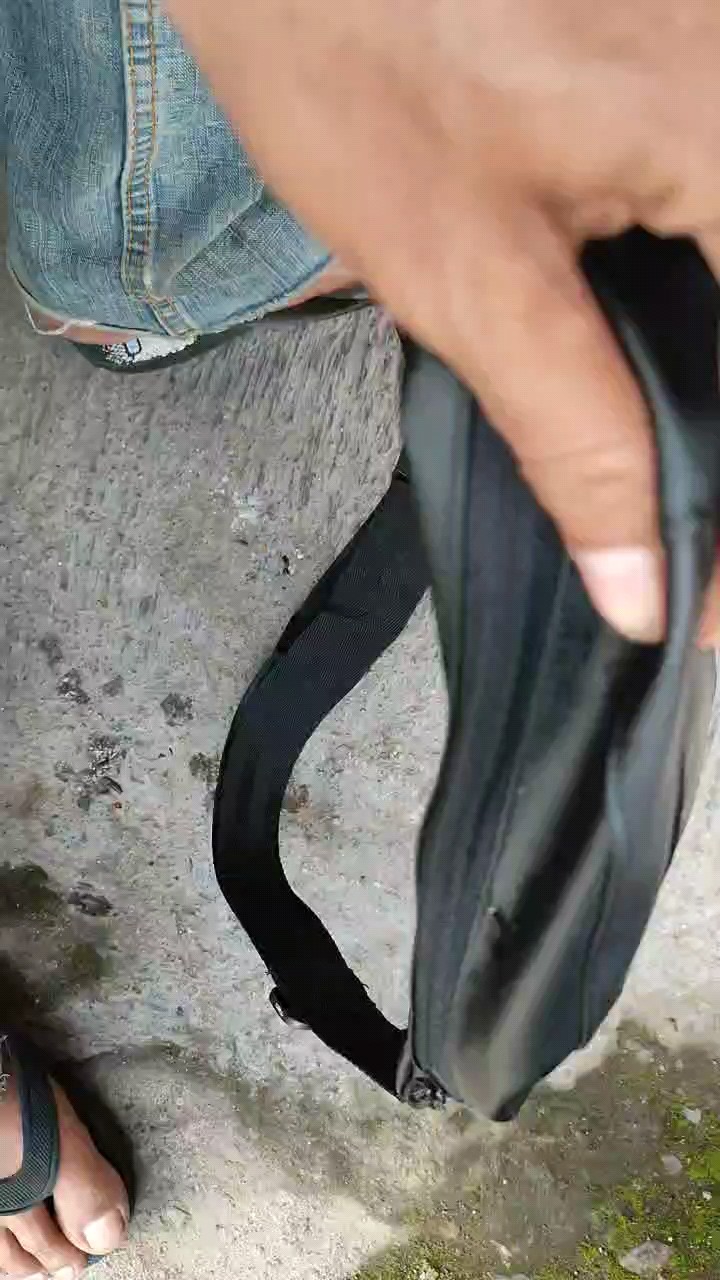 Tas Selempang Pria Sanji Waterproof Premium Hitam - Foto ulasan pembeli