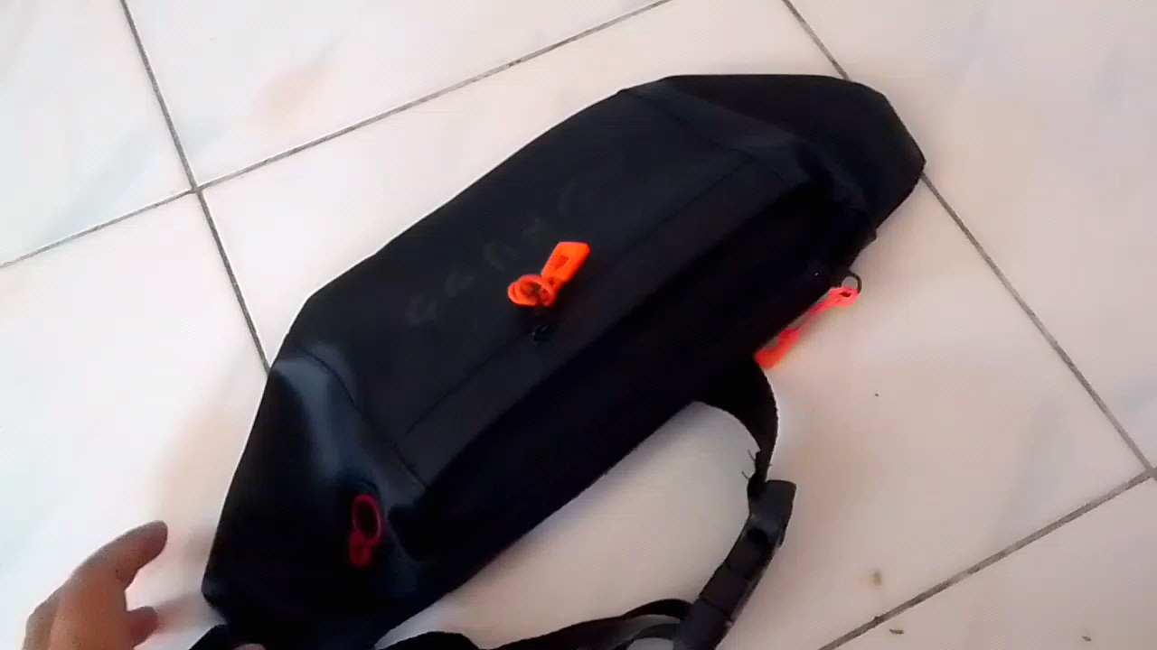 Tas Selempang Pria Sanji Waterproof Premium Hitam - Foto ulasan pembeli