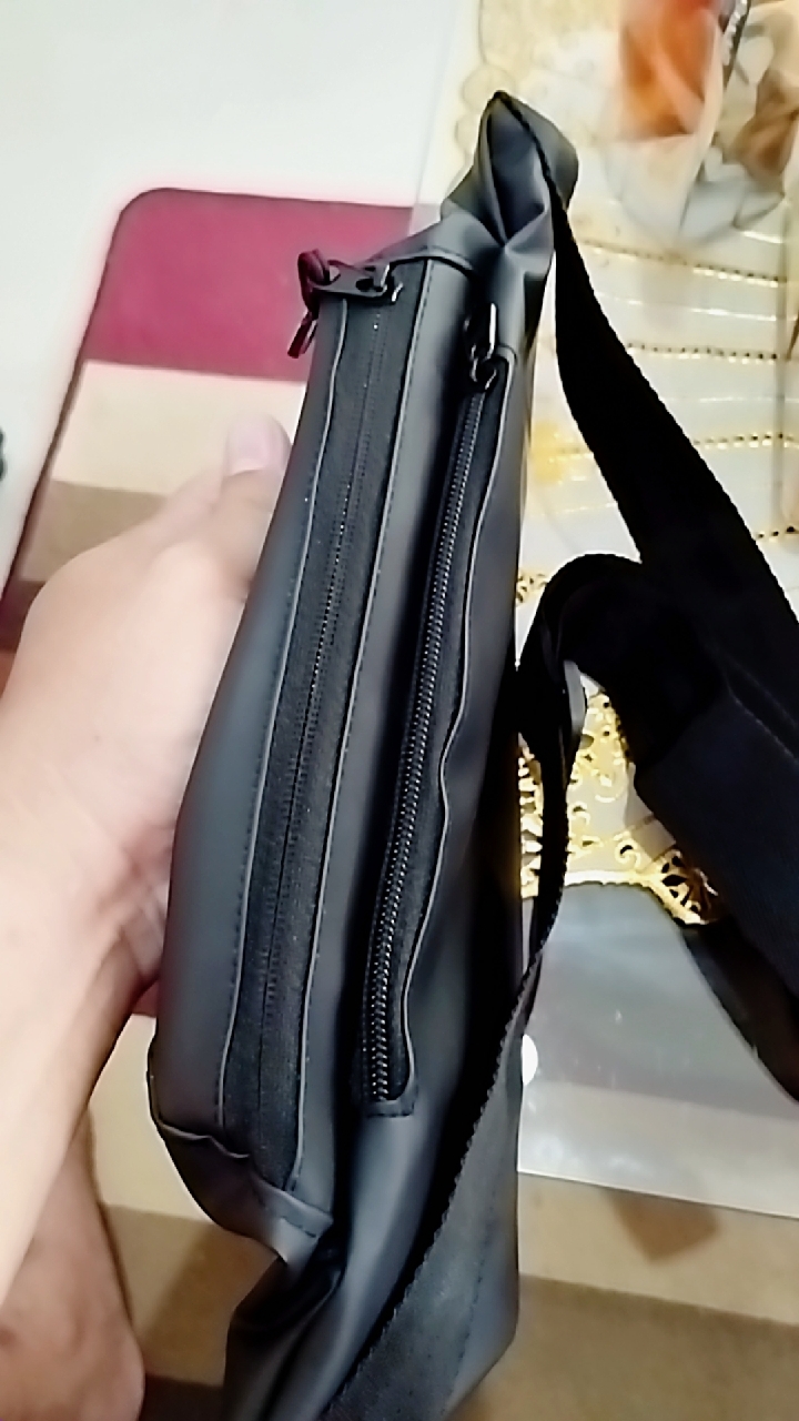 Tas Selempang Pria Sanji Waterproof Premium Hitam - Foto ulasan pembeli